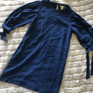 H&M Blue Puff Sleeve Dress